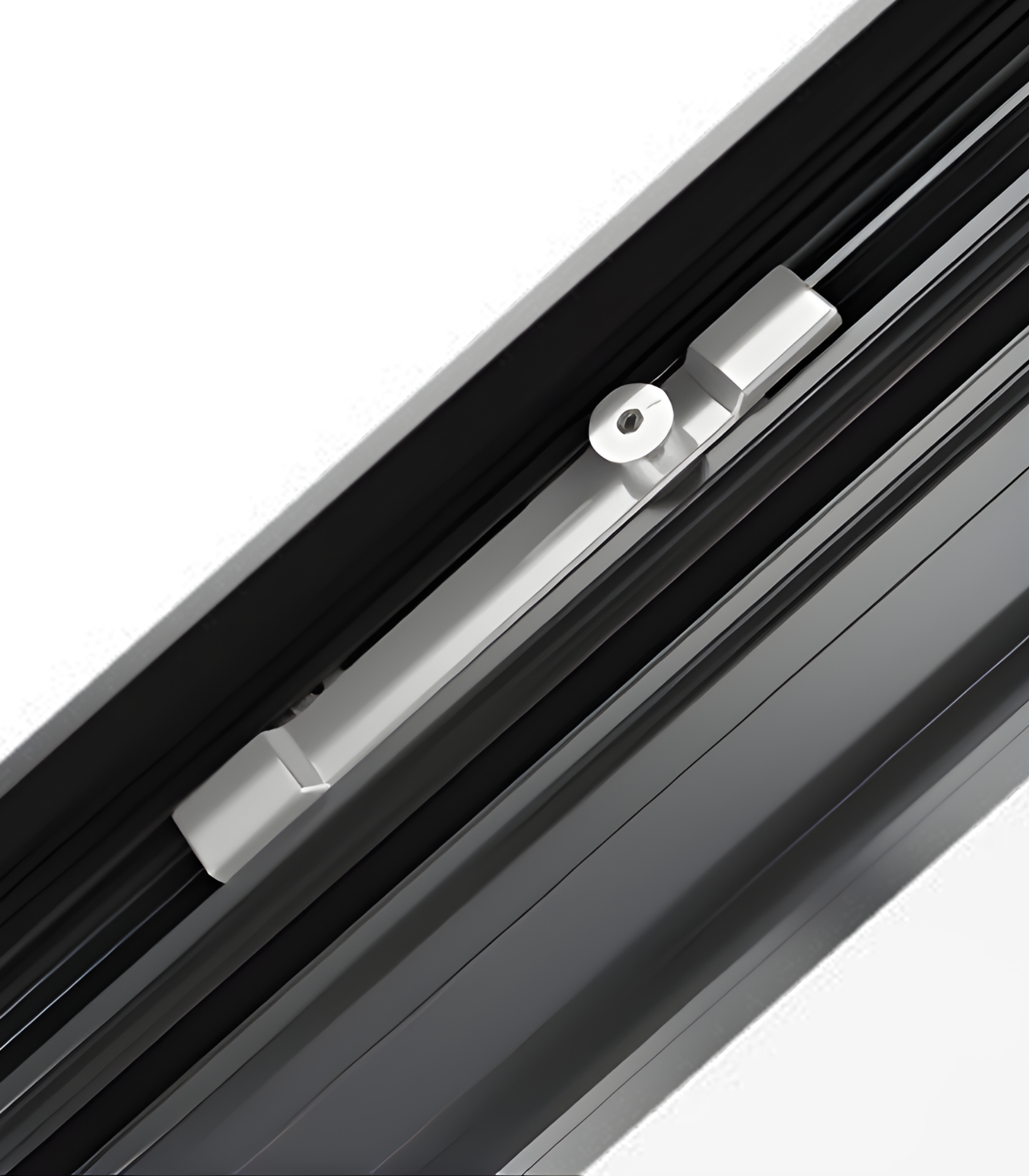 VLX 80 Awning Window in Ventura, CA | Lightwell Windows Ventura - detail 4