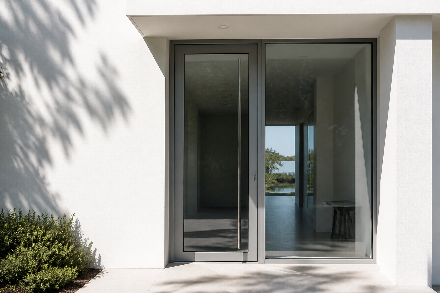 VLX 100 Swing / Entry Door in Ventura, CA | Lightwell Windows Ventura - detail 6